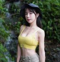 戚俊逸